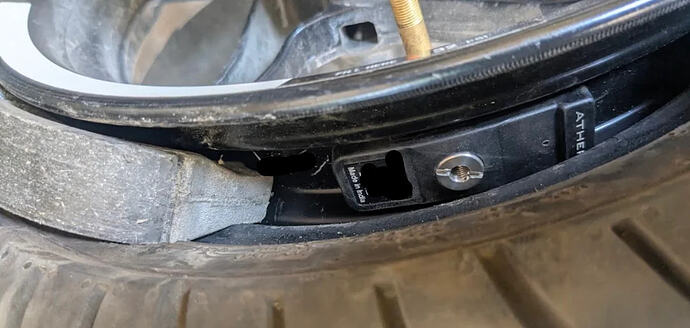 TPMS Disassemble from Wheel